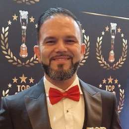 通用汽车股价创新高，福特汽车也有显著上涨